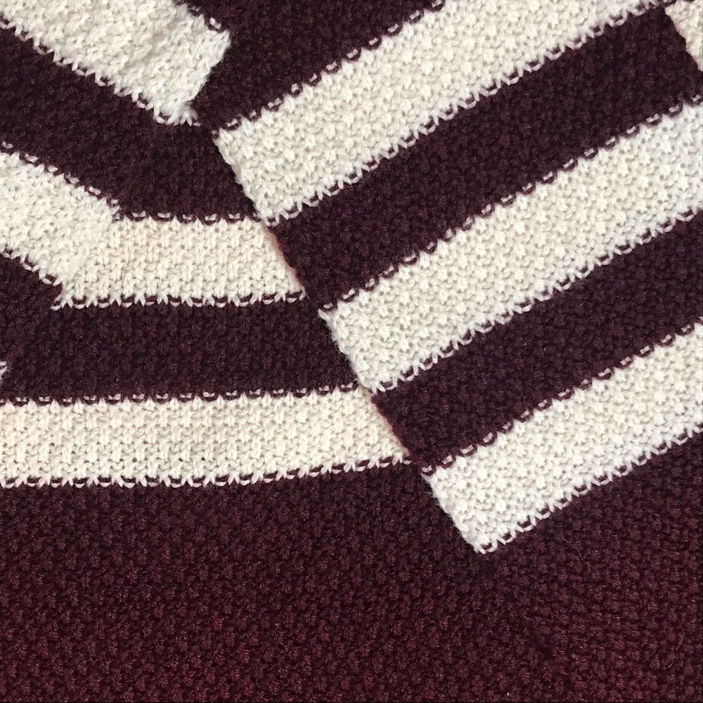 Burgundy Sweater Bundle S XS Pink Republic Lace Up + Cable Knit Cozy Fall Set - Picture 8 of 8
